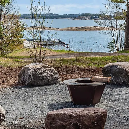 Marina C 18 By Interhome 펜션 Kasnäs